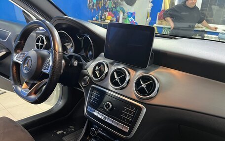Mercedes-Benz GLA, 2017 год, 2 350 000 рублей, 17 фотография