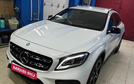 Mercedes-Benz GLA, 2017 год, 2 350 000 рублей, 29 фотография
