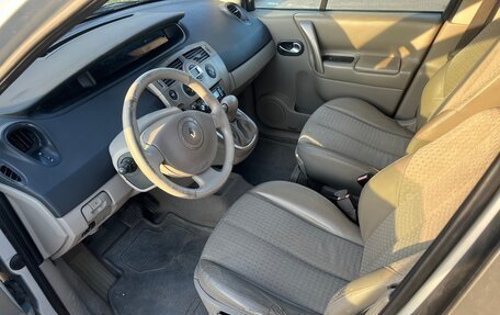 Renault Scenic III, 2004 год, 410 000 рублей, 9 фотография