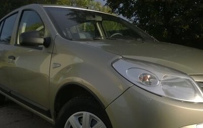 Renault Sandero I, 2010 год, 285 000 рублей, 1 фотография