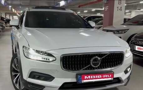 Volvo V90 Cross Country I рестайлинг, 2020 год, 3 850 000 рублей, 8 фотография