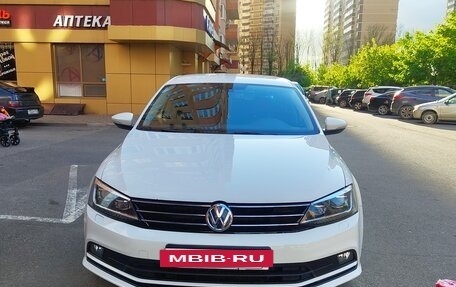 Volkswagen Jetta VI, 2015 год, 1 450 000 рублей, 2 фотография