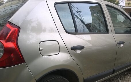Renault Sandero I, 2010 год, 285 000 рублей, 4 фотография