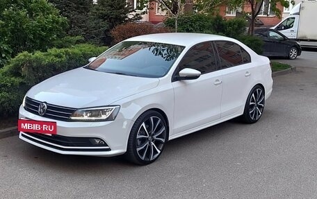 Volkswagen Jetta VI, 2015 год, 1 450 000 рублей, 9 фотография