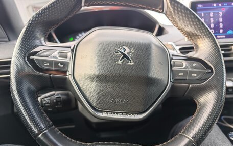 Peugeot 3008 II, 2018 год, 2 500 000 рублей, 15 фотография