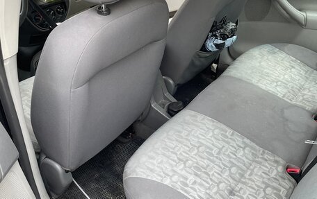 Ford Focus IV, 2005 год, 260 000 рублей, 11 фотография