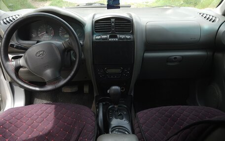 Hyundai Santa Fe III рестайлинг, 2004 год, 650 000 рублей, 11 фотография