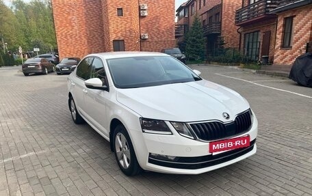 Skoda Octavia, 2018 год, 1 675 000 рублей, 3 фотография