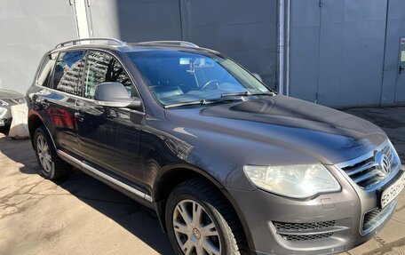 Volkswagen Touareg III, 2008 год, 850 000 рублей, 3 фотография
