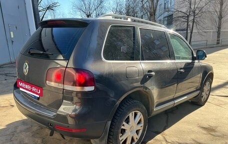 Volkswagen Touareg III, 2008 год, 850 000 рублей, 4 фотография