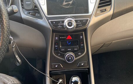 Hyundai Elantra V, 2015 год, 12 фотография