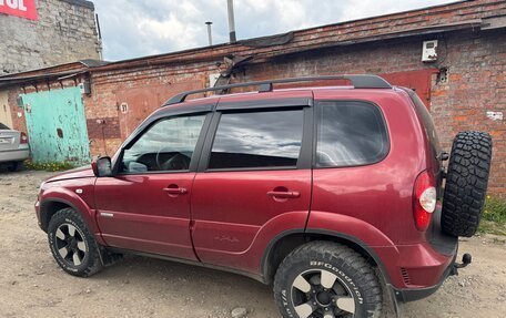 Chevrolet Niva I рестайлинг, 2014 год, 700 000 рублей, 3 фотография