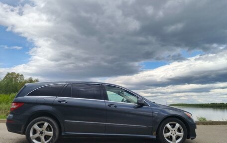 Mercedes-Benz R-Класс, 2011 год, 1 670 000 рублей, 10 фотография