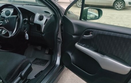 Honda Stream II, 2012 год, 1 550 000 рублей, 10 фотография