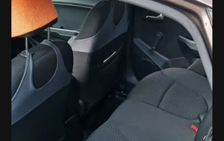 KIA Rio III рестайлинг, 2016 год, 1 050 000 рублей, 12 фотография