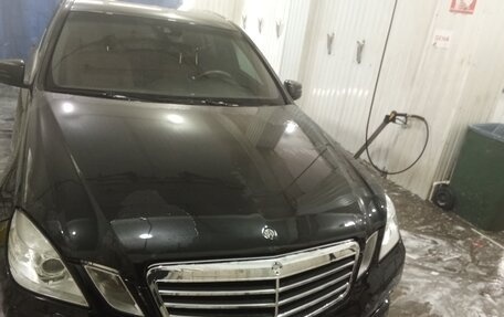 Mercedes-Benz E-Класс, 2010 год, 1 100 000 рублей, 7 фотография