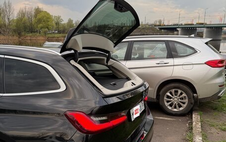BMW 3 серия, 2019 год, 3 300 000 рублей, 33 фотография
