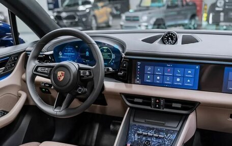 Porsche Macan, 2024 год, 13 900 000 рублей, 12 фотография