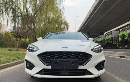 Ford Focus IV, 2021 год, 1 475 000 рублей, 2 фотография