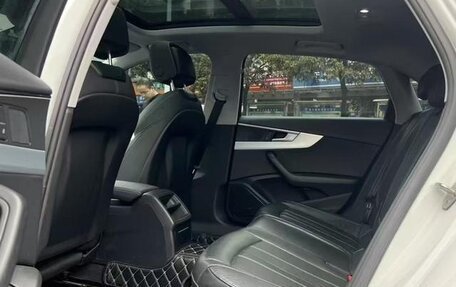 Audi A4, 2021 год, 2 420 000 рублей, 9 фотография