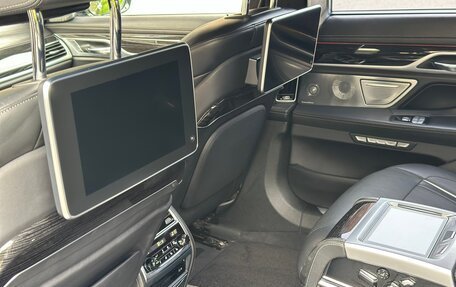 BMW 7 серия, 2016 год, 4 300 000 рублей, 12 фотография