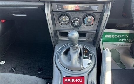 Toyota GT86 I, 2021 год, 2 100 011 рублей, 13 фотография