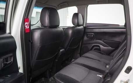 Citroen C-Crosser, 2010 год, 999 000 рублей, 11 фотография