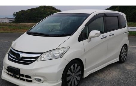 Honda Freed I, 2012 год, 720 888 рублей, 1 фотография