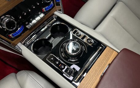 Rolls-Royce Cullinan, 2020 год, 35 654 696 рублей, 18 фотография