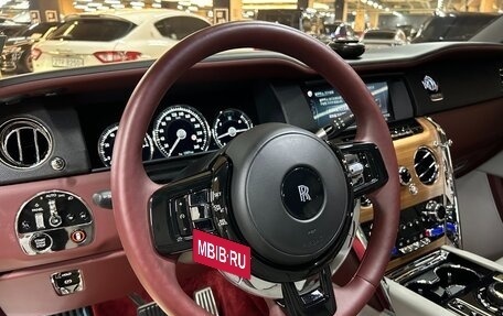 Rolls-Royce Cullinan, 2020 год, 35 654 696 рублей, 14 фотография