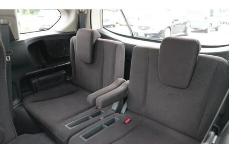 Honda Freed I, 2012 год, 720 888 рублей, 15 фотография