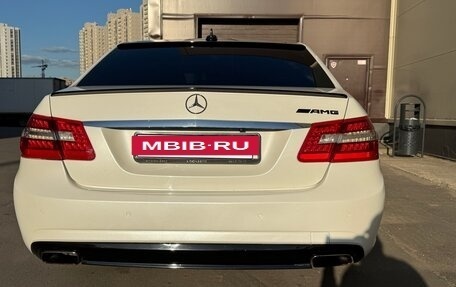 Mercedes-Benz E-Класс, 2012 год, 1 950 000 рублей, 15 фотография