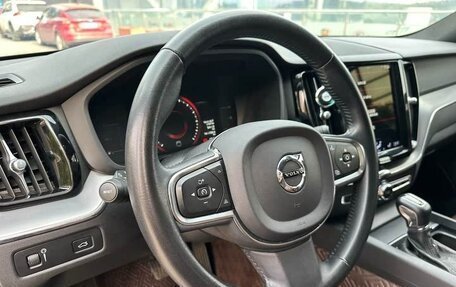 Volvo XC60 II, 2021 год, 2 890 000 рублей, 13 фотография