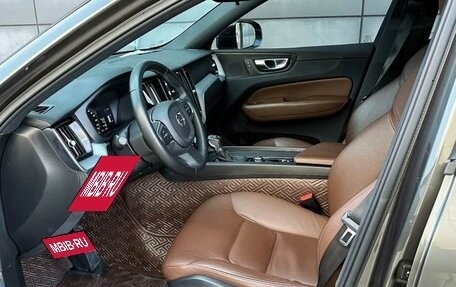 Volvo XC60 II, 2021 год, 2 890 000 рублей, 12 фотография