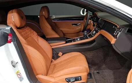 Bentley Continental GT III, 2022 год, 19 804 276 рублей, 7 фотография