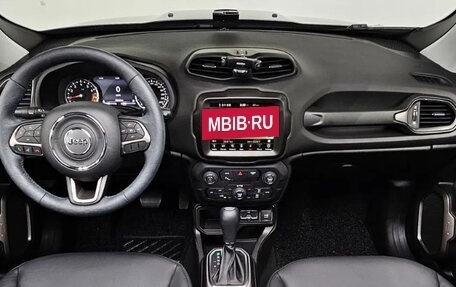 Jeep Renegade I рестайлинг, 2022 год, 2 105 000 рублей, 5 фотография
