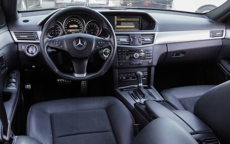 Mercedes-Benz E-Класс, 2010 год, 1 660 000 рублей, 6 фотография