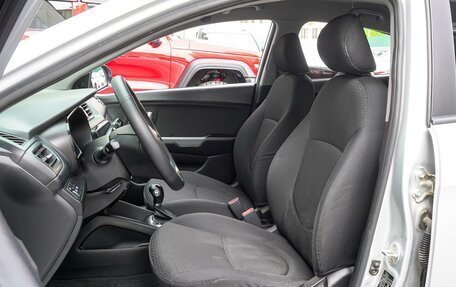 KIA Rio III рестайлинг, 2015 год, 1 110 000 рублей, 10 фотография