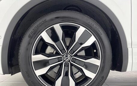 Volkswagen Tiguan II, 2022 год, 2 740 999 рублей, 10 фотография