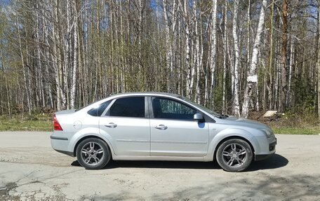 Ford Focus II рестайлинг, 2006 год, 409 000 рублей, 2 фотография