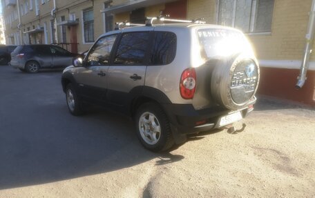 Chevrolet Niva I рестайлинг, 2006 год, 345 000 рублей, 3 фотография