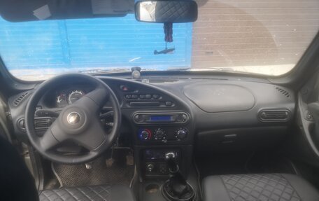 Chevrolet Niva I рестайлинг, 2006 год, 345 000 рублей, 10 фотография