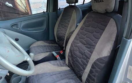 Toyota Yaris I рестайлинг, 2002 год, 290 000 рублей, 7 фотография
