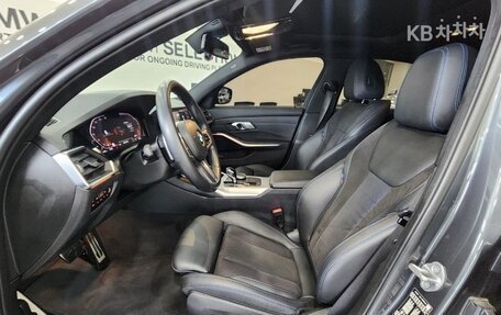 BMW 3 серия, 2022 год, 2 675 000 рублей, 5 фотография