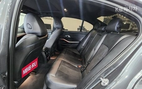 BMW 3 серия, 2022 год, 2 675 000 рублей, 11 фотография