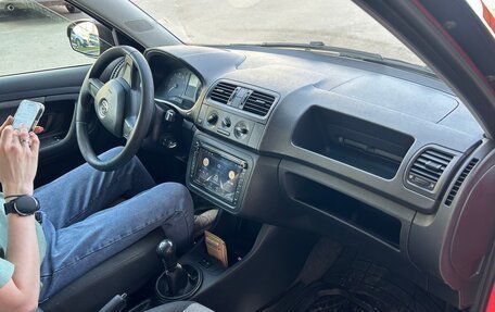 Skoda Fabia II, 2014 год, 450 000 рублей, 3 фотография