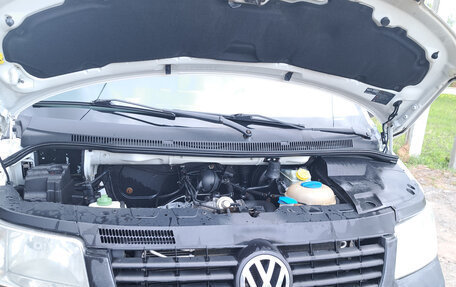 Volkswagen Transporter T5 рестайлинг, 2008 год, 1 050 000 рублей, 10 фотография