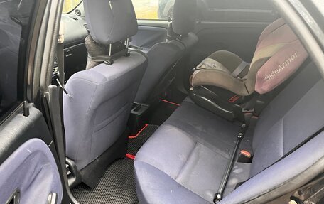 Mitsubishi Carisma I, 2003 год, 250 000 рублей, 11 фотография