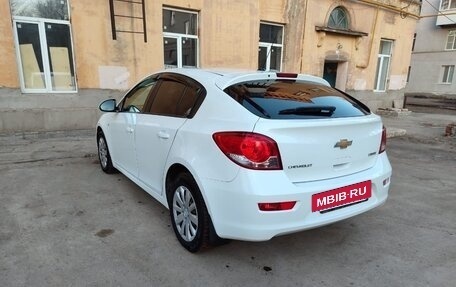 Chevrolet Cruze II, 2013 год, 800 000 рублей, 10 фотография