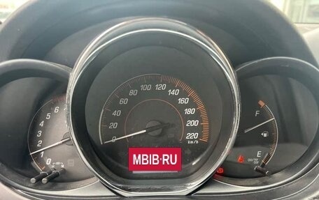 Toyota Yaris XP150 рестайлинг, 2021 год, 1 190 000 рублей, 7 фотография
